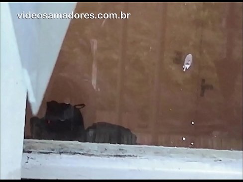 ❤️ Home cachondo mirando á súa moza con outro mozo, gravando un vídeo de carallo sen molestar á parella ❤️ Vídeo de puta  en % gl.rostov-laminat.ru % ☑